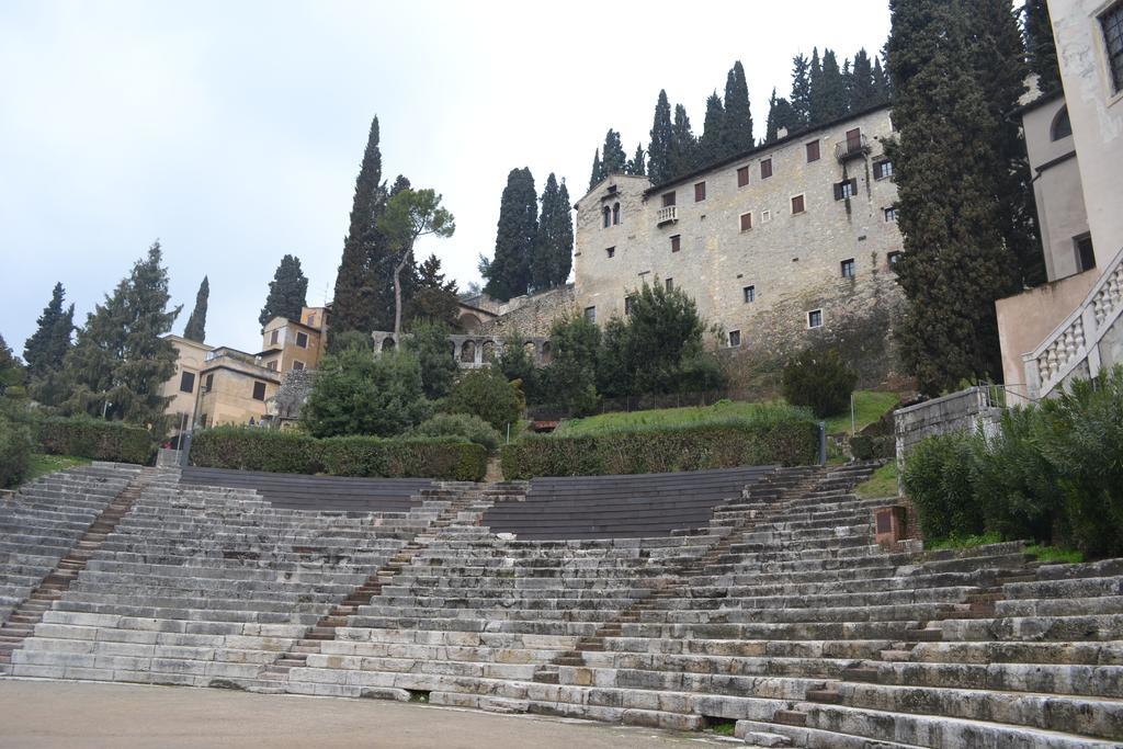 Cento Passi Dall' Arena Hotel Verona Bagian luar foto